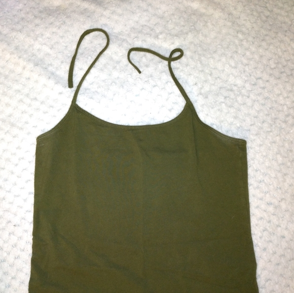Halter Tank - Picture 1 of 2